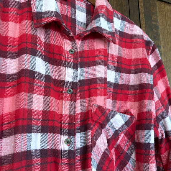Aerie Plaid Button Down - Picture 3 of 4
